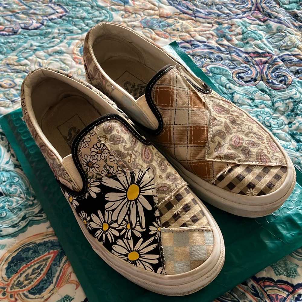 Off-the-wall vans
